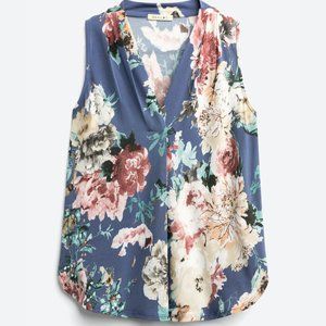 Sleeveless knit jersey blouse